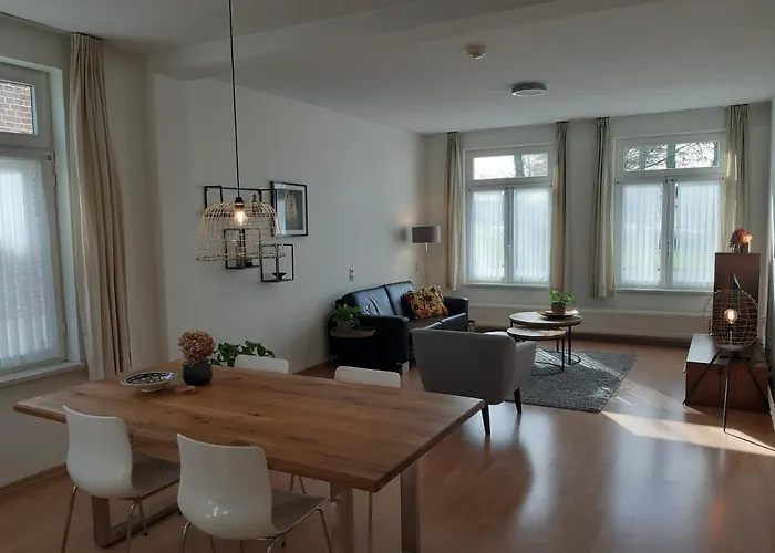 فندق مبيت وإفطار Engelenhof 4*