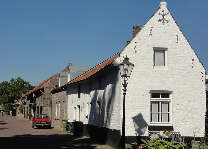 فندق مبيت وإفطار Engelenhof Stevensweert