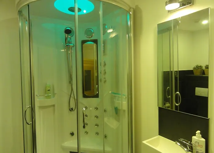 Engelenhof فندق مبيت وإفطار Stevensweert