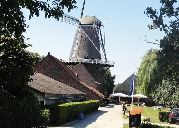 Engelenhof فندق مبيت وإفطار 4*